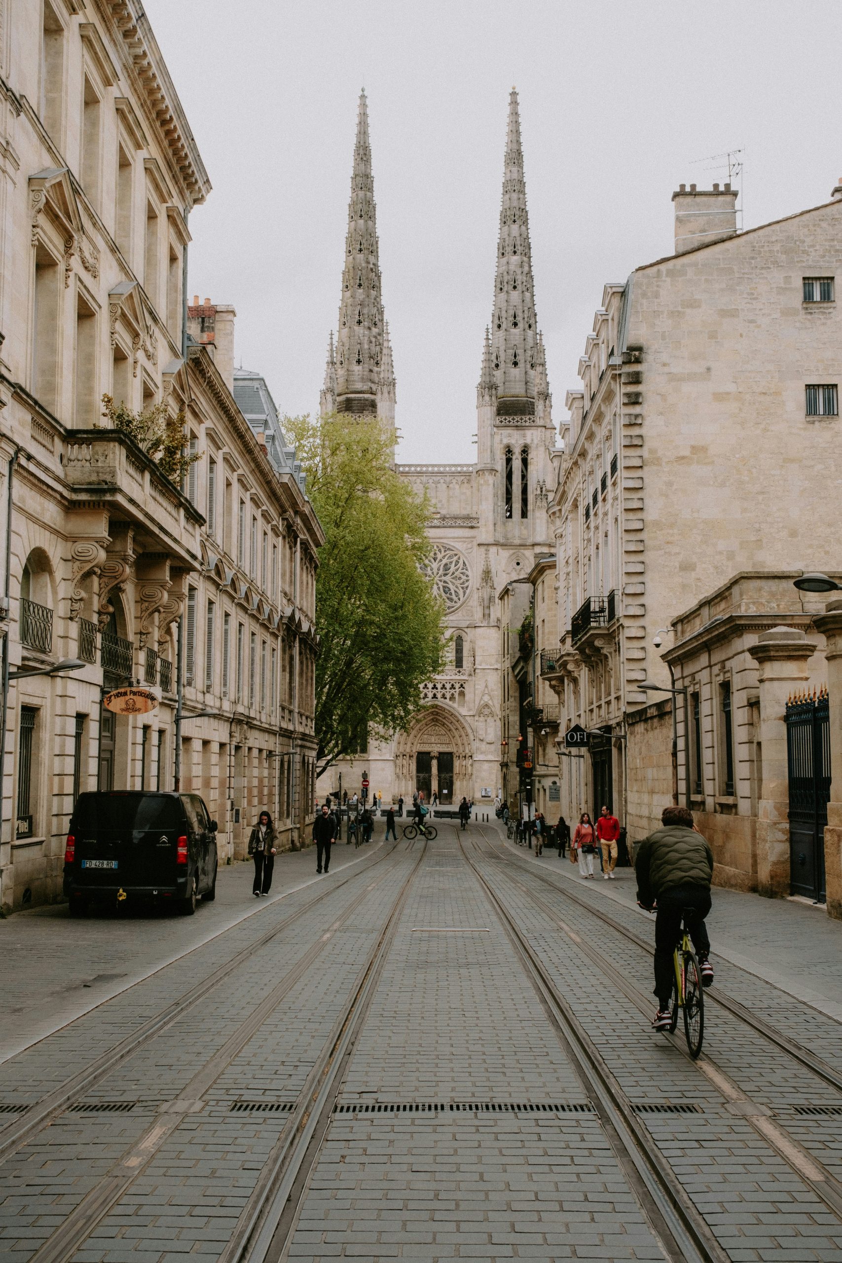 Contactez VPV immobilier Mentions Légales VPV Immobilier Nos services de chasse immobilière à Bordeaux